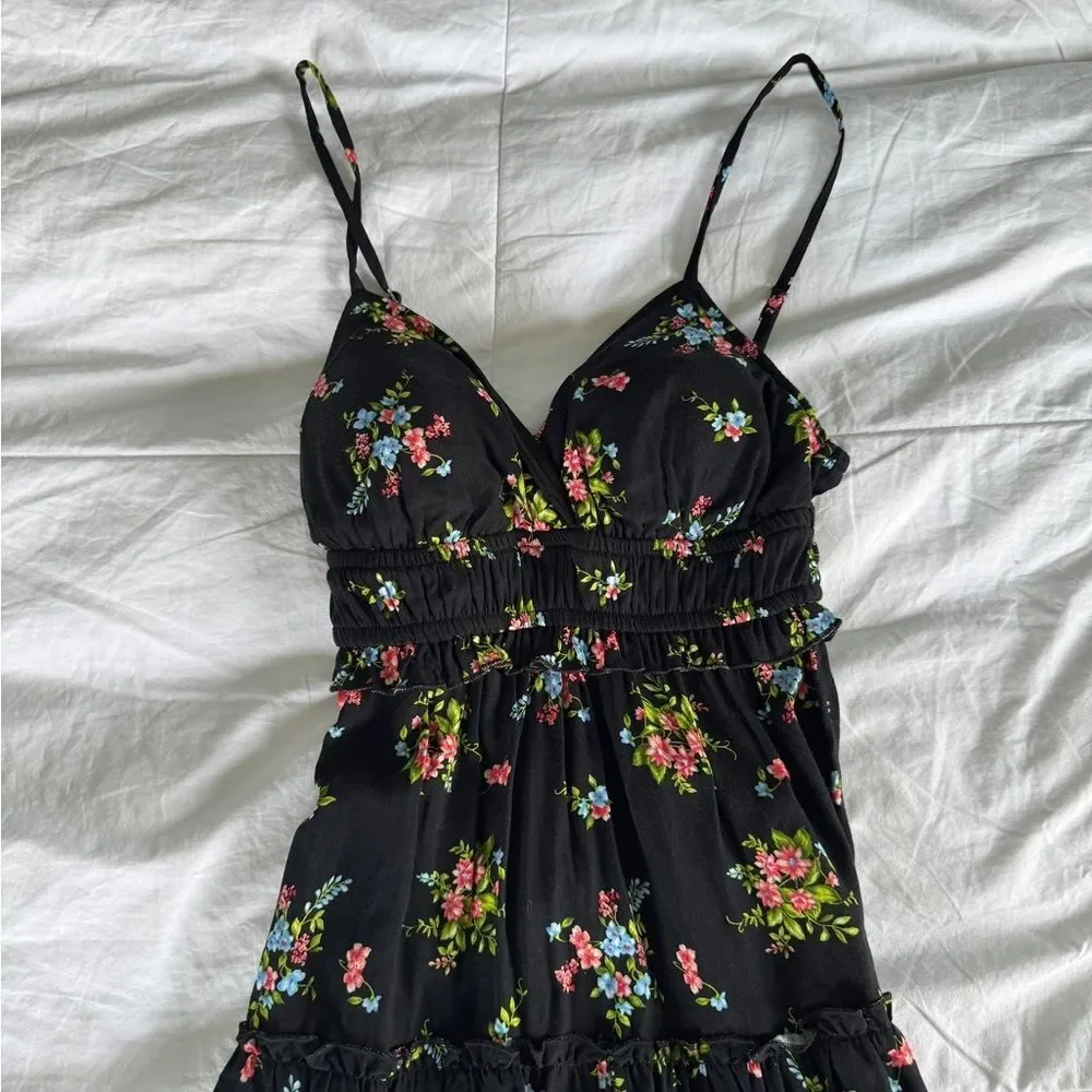 No Boundaries Black Floral Tiered Sundress – Women’s XXS Adjustable Straps - Picture 2 of 11